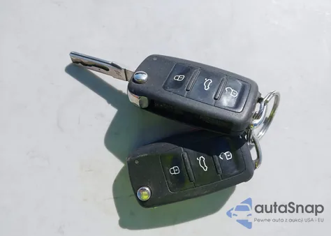 2011 Volkswagen Jetta 2.0L Tdi из США, поврежденный, VIN 3VWLL7AJ6BM092927